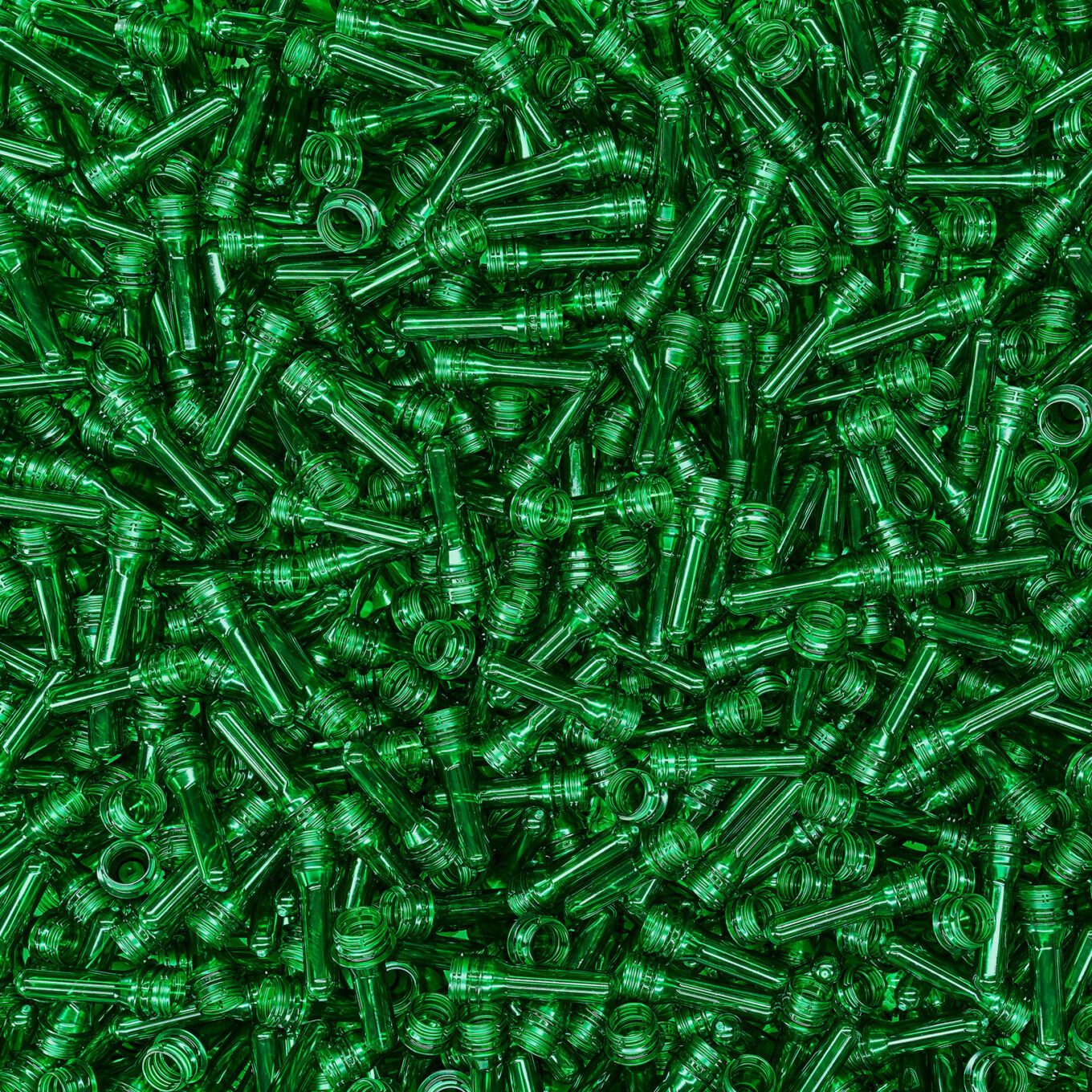 PETRecyclingKreislauf Schwarz Produktion